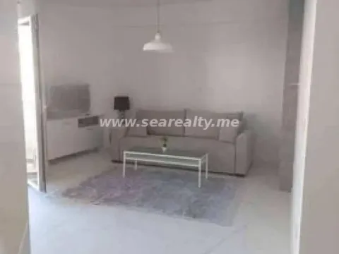 Izdavanje, jednosoban stan, 29m², Budva, Crna Gora - image 12