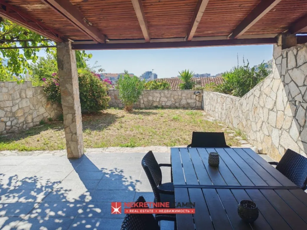 Prodaja, stan, 90m², Budva, Crna Gora