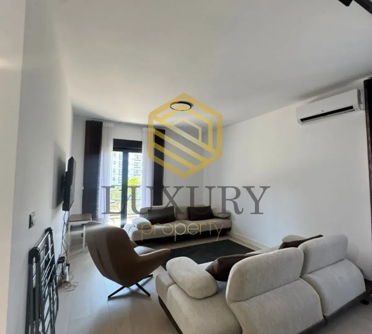 Rent, one bedroom apartment, 53m², Kod Capital Plaze, Podgorica