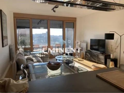 Izdavanje, trosoban stan, 88m², Savski Venac, Beograd - image 2