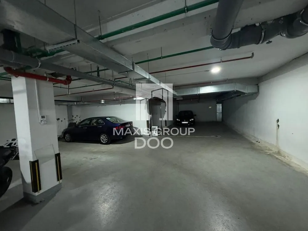 Sale, four bedroom apartment, 150m², Autokomanda, Voždovac Sve Podlokacije