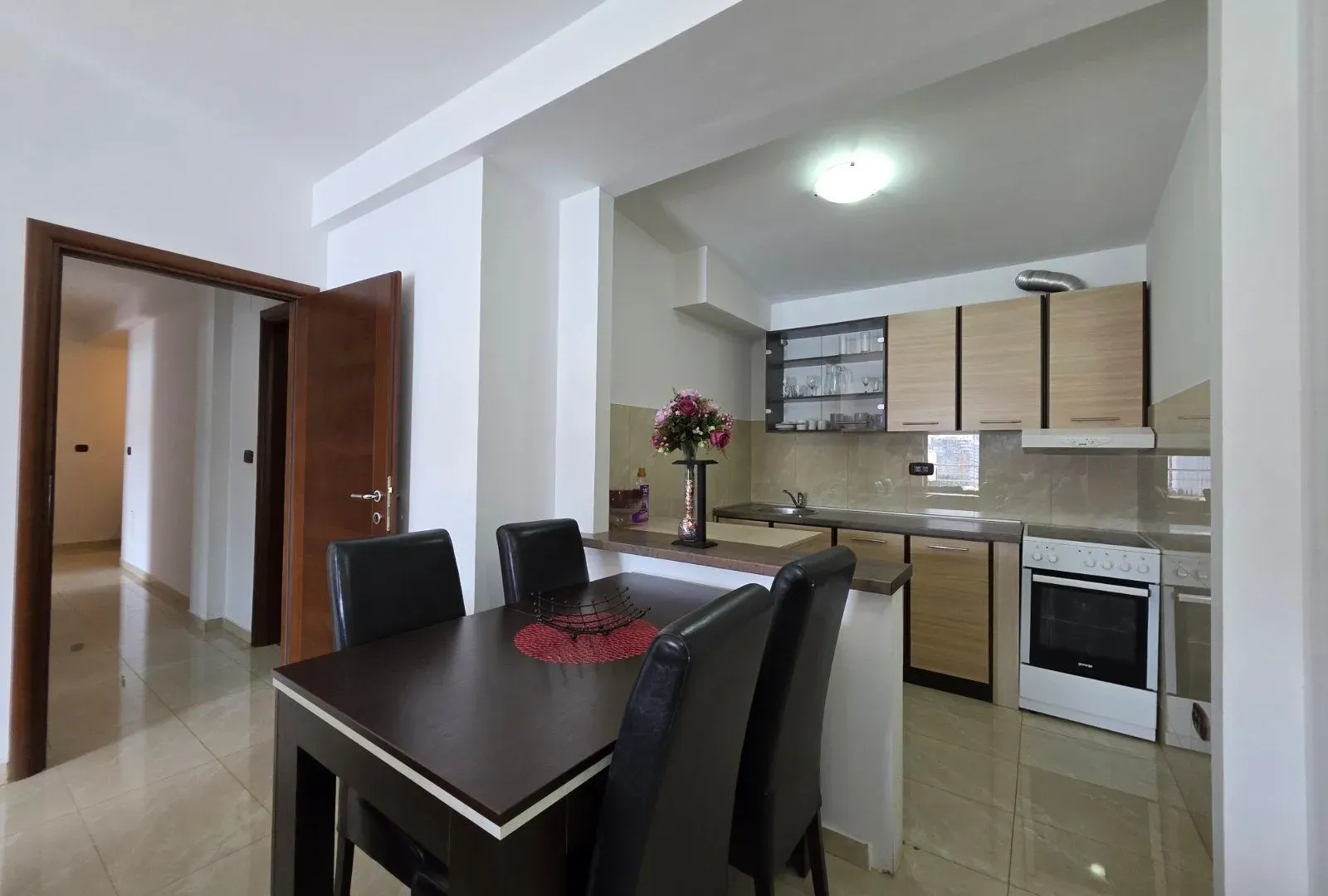 Sale, two bedroom apartment, 85m², Rafailovići, Budva