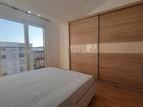 Sale, one bedroom apartment, 45m², Blok 9, Podgorica - image 2