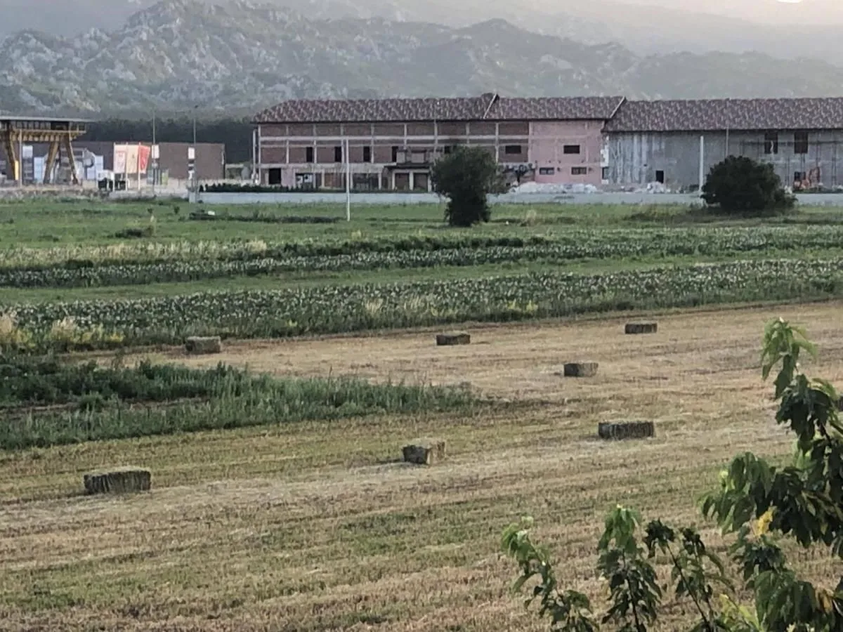 Rent, house, 140m², Nikšić, Crna Gora