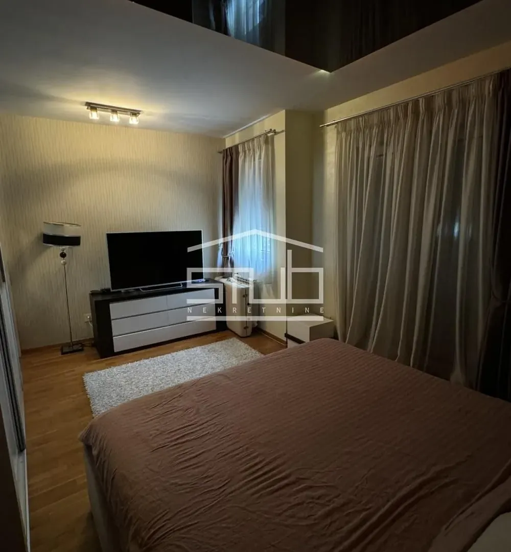 Sale, apartment, 270m², Stari Košutnjak, Rakovica