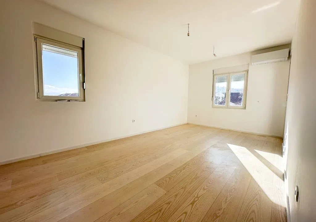 Prodaja, dvosoban stan, 73m², Zabjelo, Podgorica