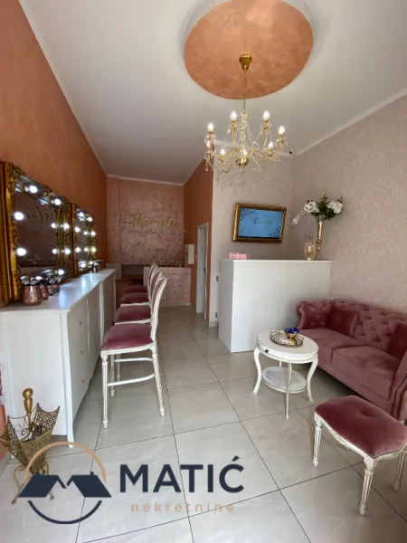 Sale, office space, 45m², Nova Detelinara, Novi Sad Sve Podlokacije