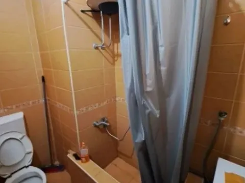 Prodaja, jednosoban stan, 42m², Centar, Podgorica - image 10