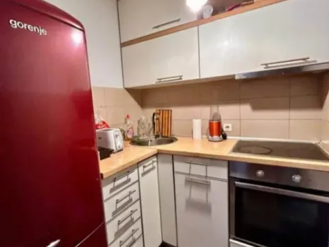 Sale, one bedroom apartment, 42m², Blok 9, Podgorica - image 8