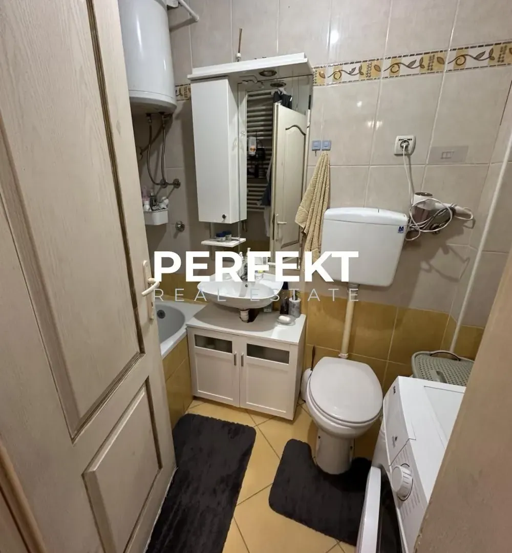 Prodaja, četvorosoban stan, 93m², Pančevo, Srbija