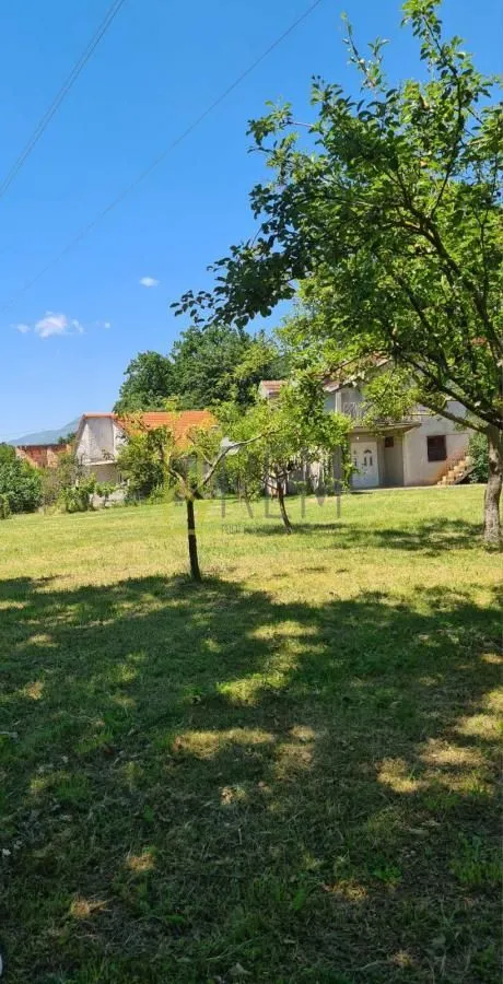 Prodaja, kuća, 220m², Martinići, Danilovgrad
