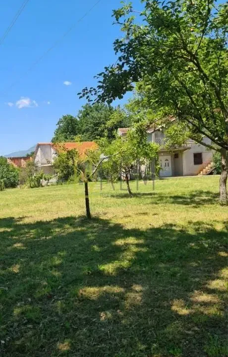 Sale, house, 220m², Martinići, Danilovgrad