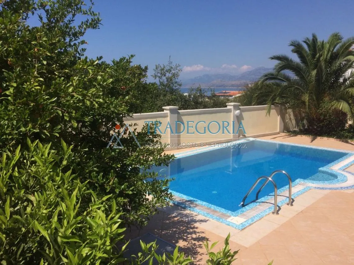 Prodaja, kuća, 330m², Utjeha, Ulcinj