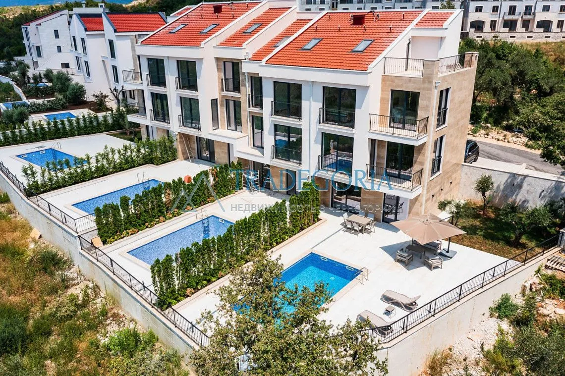 Prodaja, kuća, 223m², Reževići, Budva