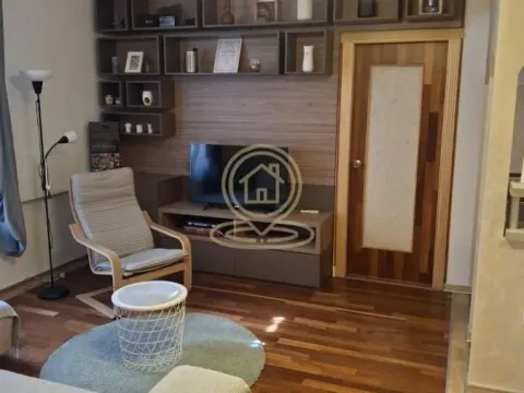 Rent, three bedroom apartment, 55m², Stari Grad, Beograd - image 6