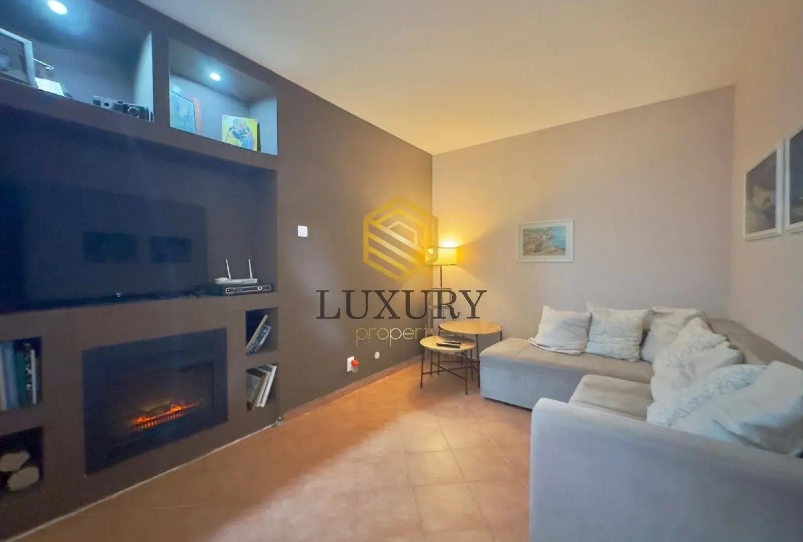 Prodaja, dvosoban stan, 65m², Seljanovo, Tivat