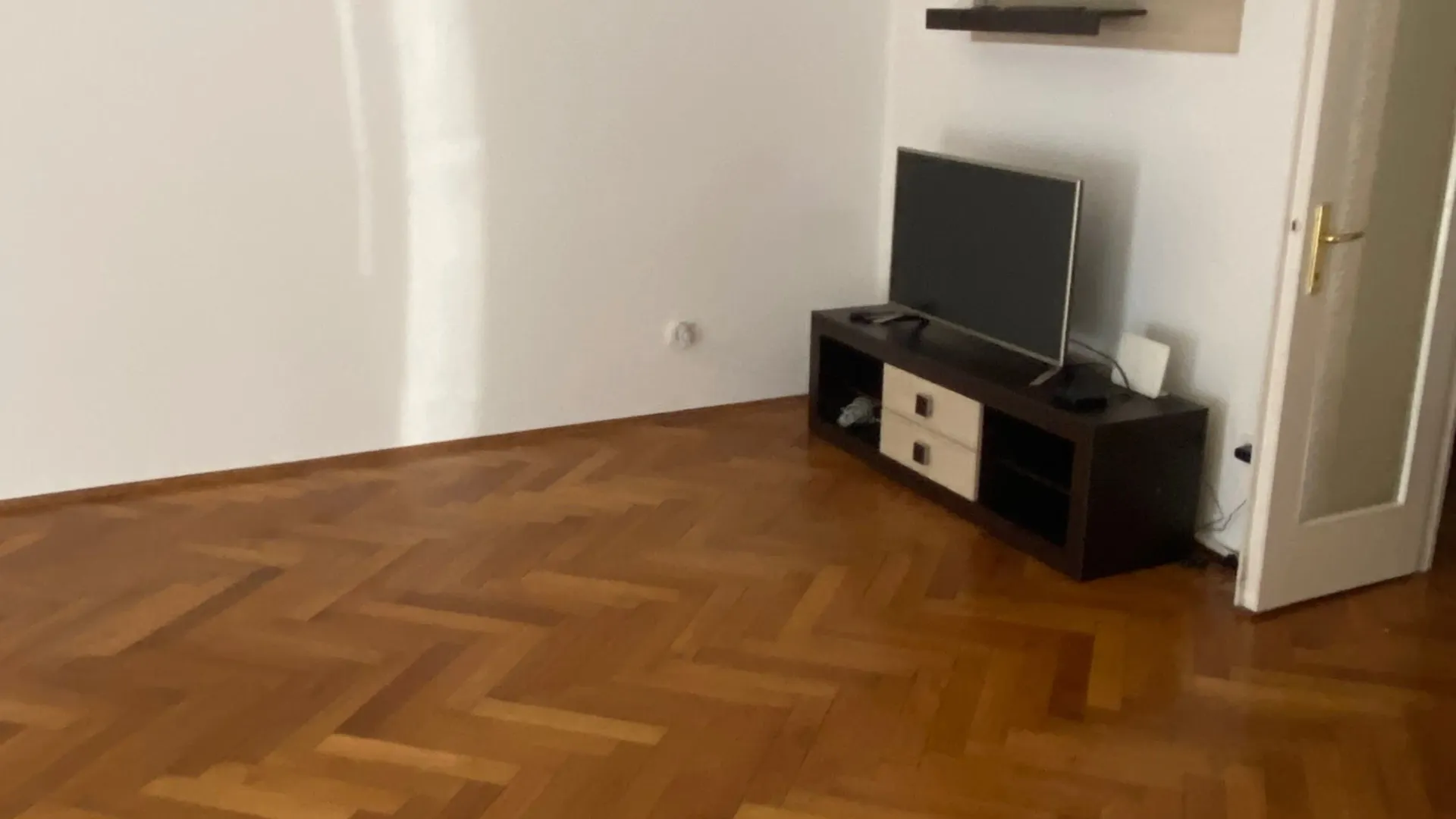 Rent, three bedroom apartment, 82m², Centar, Podgorica