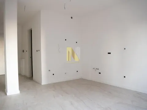 Izdavanje, jednosoban stan, 45m², Centar, Novi Sad - image 2