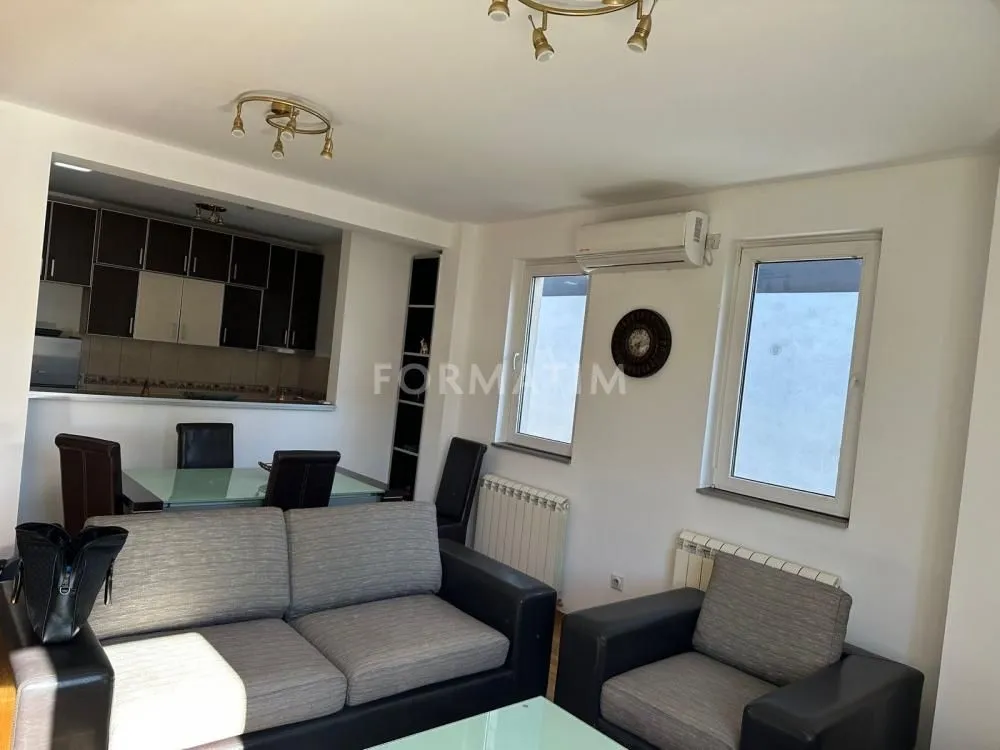 Izdavanje, trosoban stan, 80m², Trošarina, Voždovac Sve Podlokacije