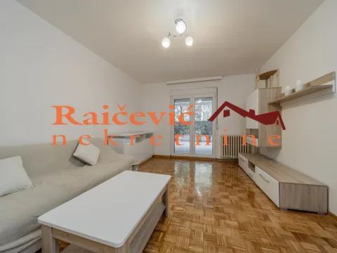 Izdavanje, trosoban stan, 84m², Bežanijska Kosa Sve Podlokacije, Beograd - image 3