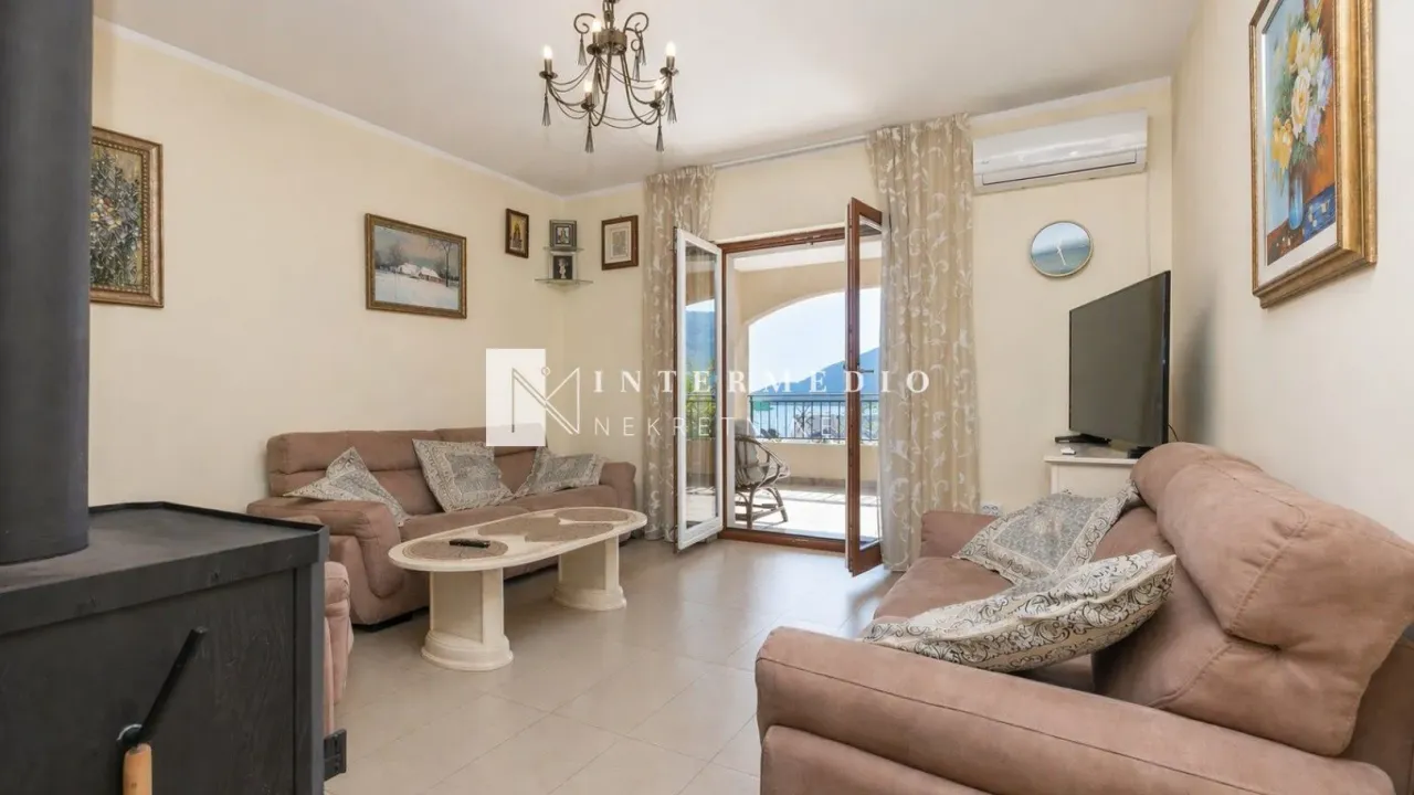 Sale, three bedroom apartment, 101m², Gomila, Herceg Novi