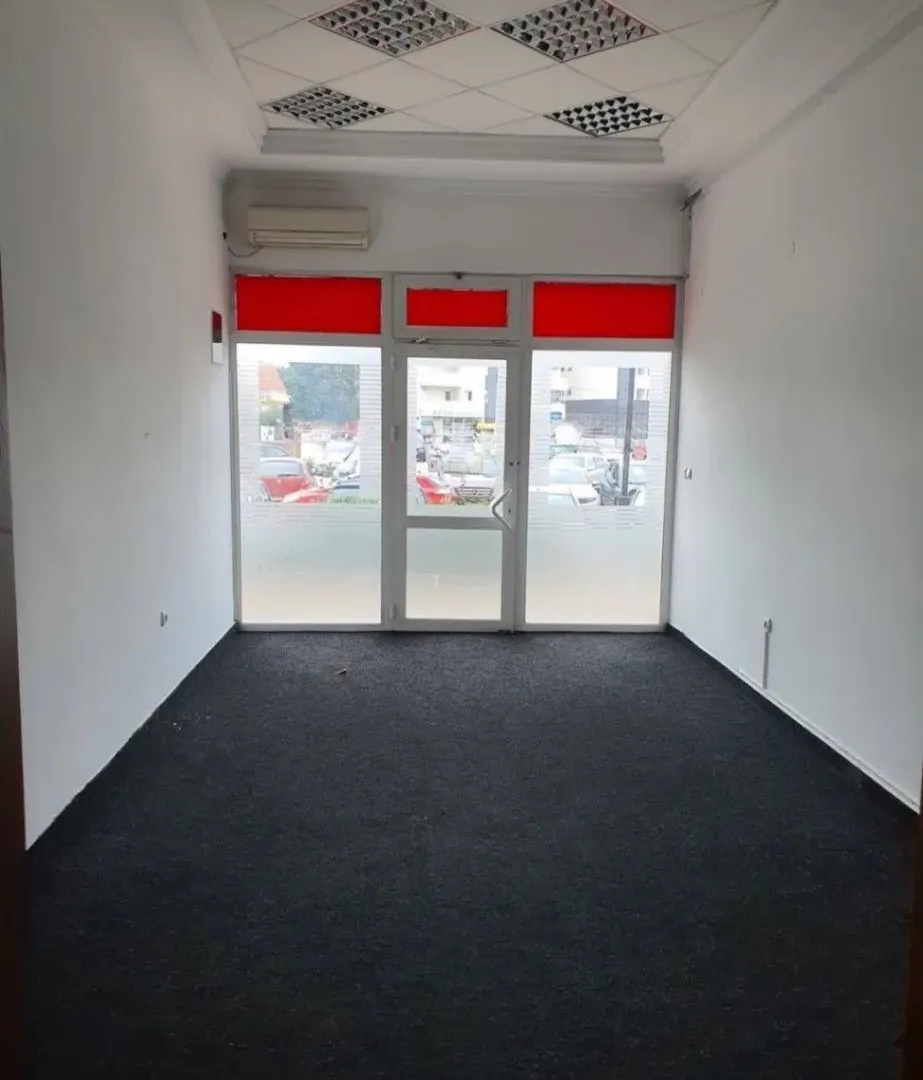 Sale, office space, 29m², Centar, Bar