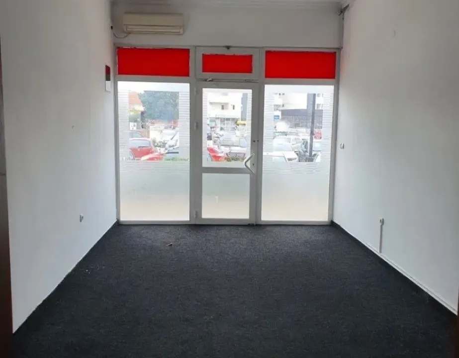 Sale, office space, 29m², Centar, Bar