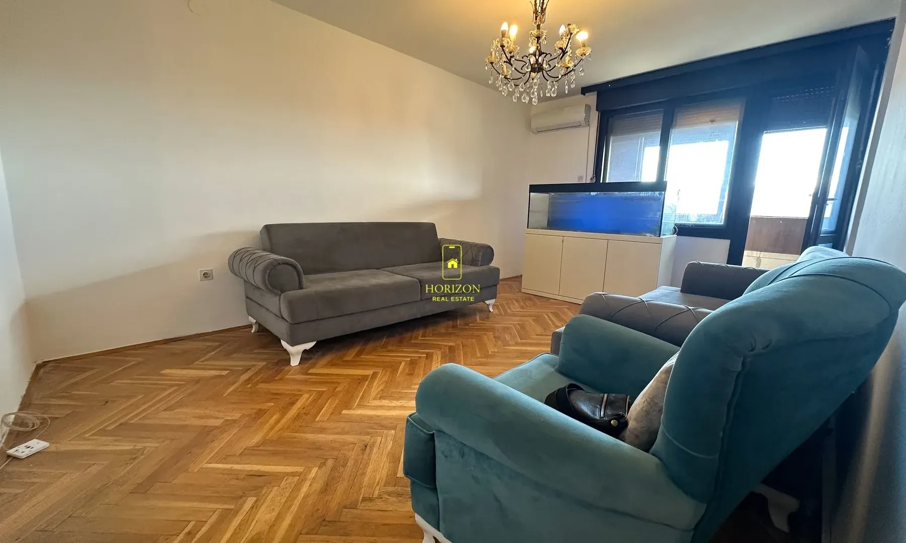 Prodaja, trosoban stan, 96m², Blok 6, Podgorica