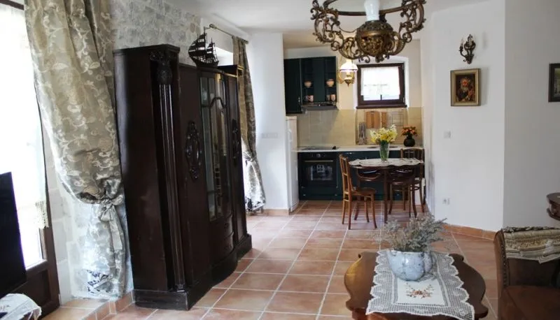 Sale, house, 385m², Strp, Kotor