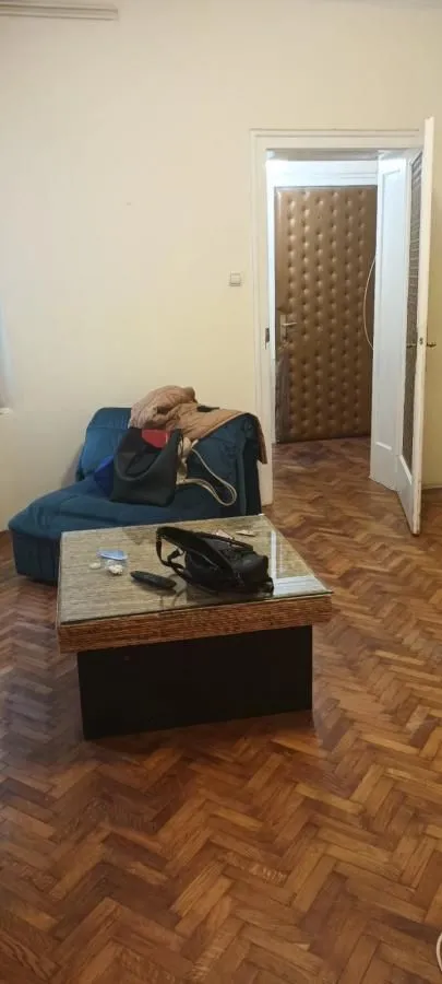 Rent, two bedroom apartment, 60m², Kalenić Pijaca, Vračar Sve Podlokacije