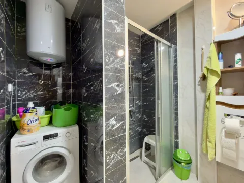 Sale, two bedroom apartment, 70m², Popovići, Bar - image 4