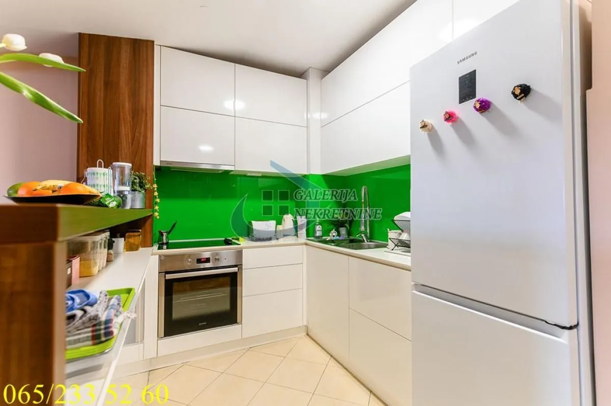 Prodaja, trosoban stan, 58m², Uciteljsko Naselje, Zvezdara Sve Podlokacije