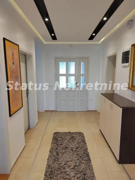 Rent, house, 200m², Adice, Novi Sad Sve Podlokacije