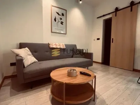 Sale, two bedroom apartment, 40m², Kalenić Pijaca, Vračar Sve Podlokacije - image 3