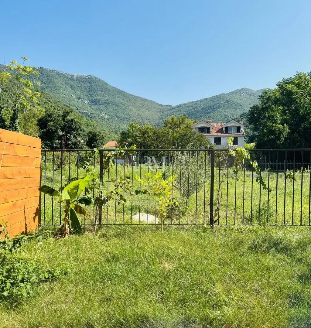 Prodaja, dvosoban stan, 63m², Seljanovo, Tivat