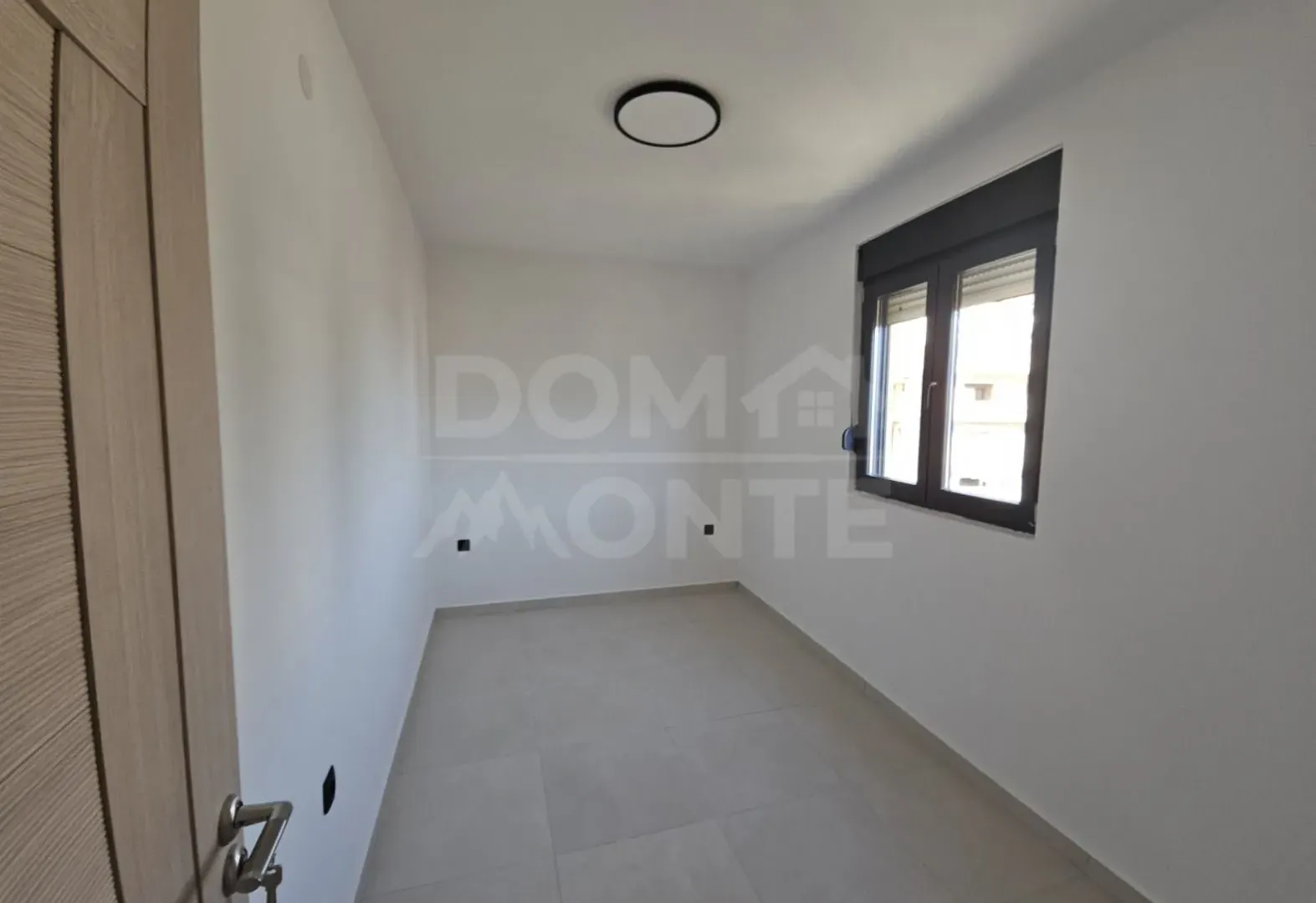 Prodaja, dvosoban stan, 45m², Đenovići, Herceg Novi
