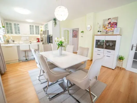 Prodaja, kuća, 178m², Klisa, Novi Sad Sve Podlokacije - image 9