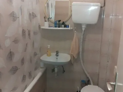 Izdavanje, jednosoban stan, 38m², Maslinjak, Budva - image 8