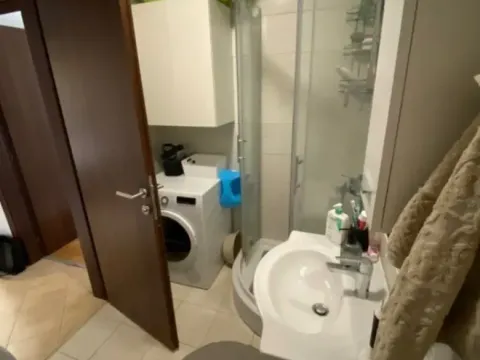 Prodaja, jednosoban stan, 40m², Stari Aerodrom, Podgorica - image 8