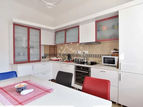 Sale, three bedroom apartment, 86m², Budva, Crna Gora - image 8