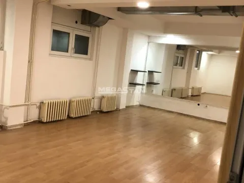 Izdavanje, poslovni prostor, 93m², Čukarica, Beograd - image 7