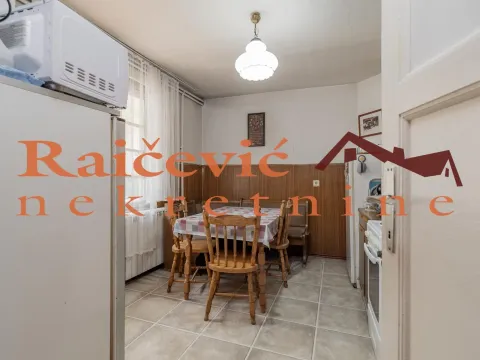 Prodaja, trosoban stan, 90m², Stari Grad, Beograd - image 10