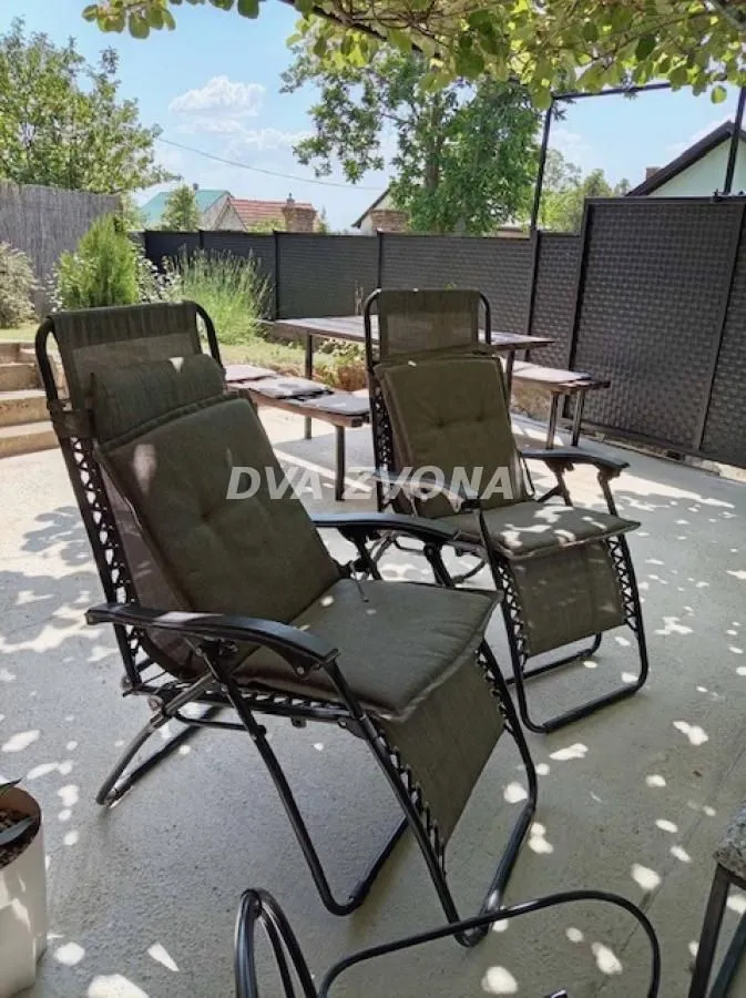 Prodaja, kuća, 86m², Čortanovci, Inđija