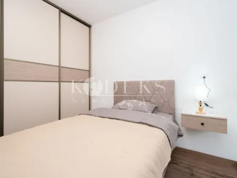 Izdavanje, trosoban stan, 98m², City Kvart, Podgorica - image 5