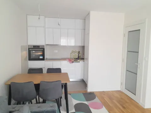 Izdavanje, jednosoban stan, 42m², Pobrežje, Podgorica - image 3
