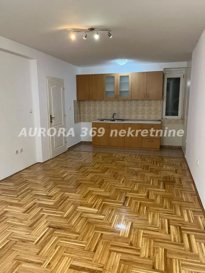 Prodaja, dvosoban stan, 59m², Nova Detelinara, Novi Sad Sve Podlokacije
