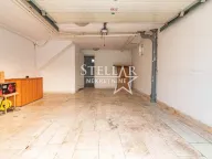 Rent, house, 250m², Zagorič, Podgorica - image 21