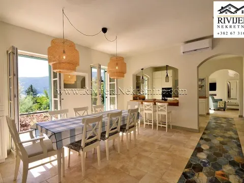 Sale, house, 184m², Baošići, Herceg Novi - image 16