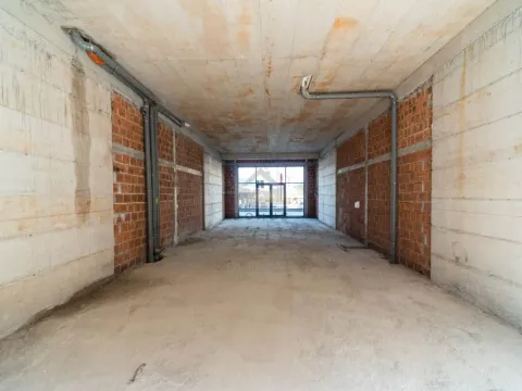 Sale, office space, 105m², Stari Aerodrom, Podgorica - image 2