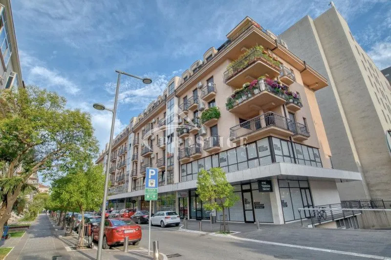 Rent, two bedroom apartment, 90m², Centar, Podgorica